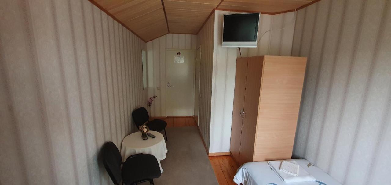 Kure Guesthouse Rahinge Extérieur photo