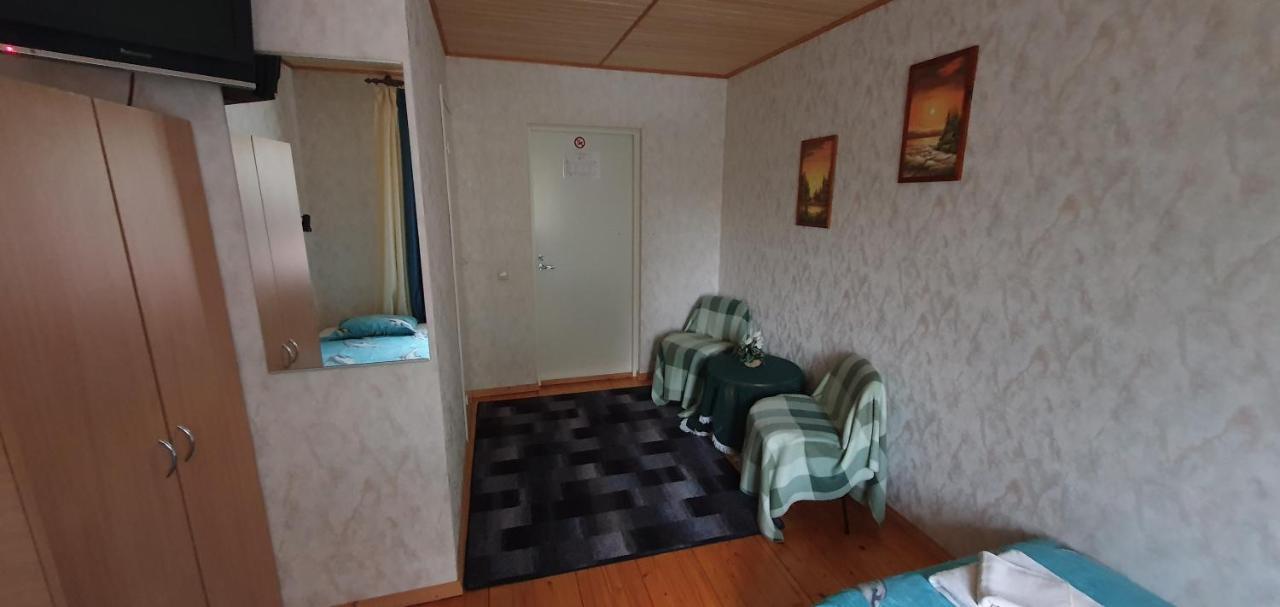 Kure Guesthouse Rahinge Extérieur photo