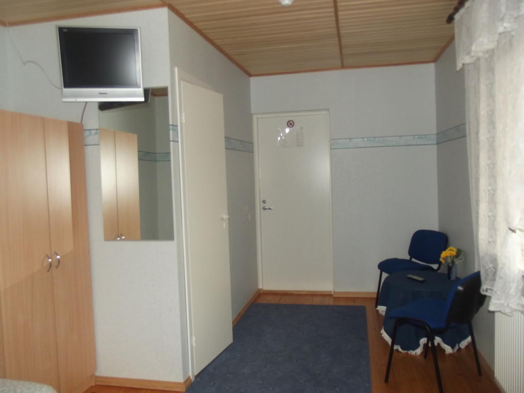 Kure Guesthouse Rahinge Chambre photo