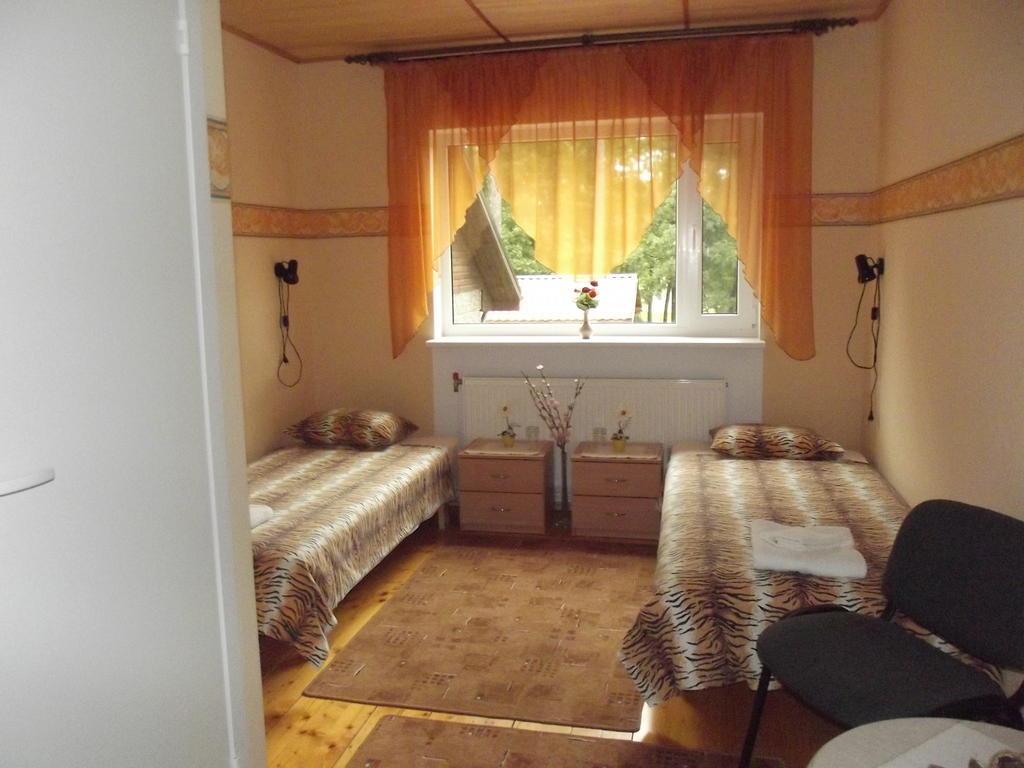 Kure Guesthouse Rahinge Chambre photo