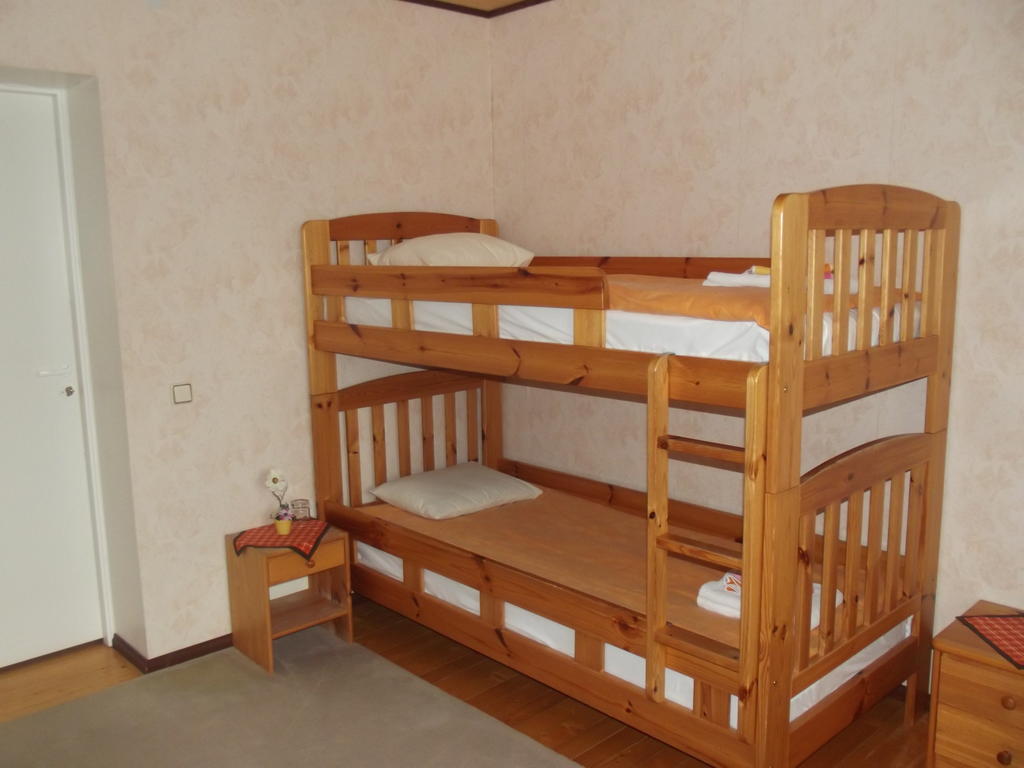 Kure Guesthouse Rahinge Chambre photo