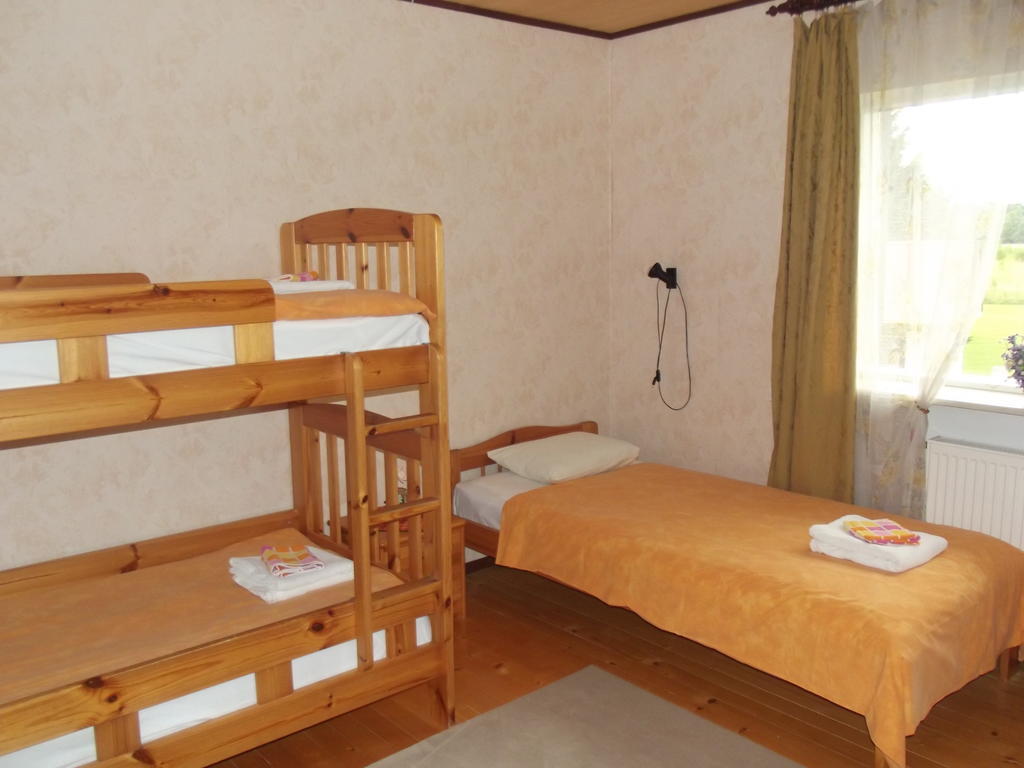 Kure Guesthouse Rahinge Chambre photo